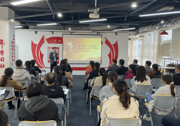 万山区举行2021年“中国茅台·国之栋梁 ”助学金发放仪式