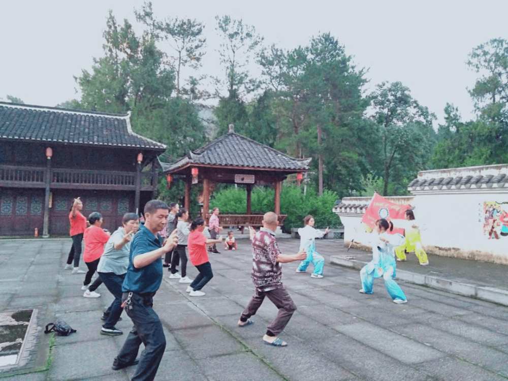 铜仁幼专暑期“三下乡”社会实践活动尽显青年担当