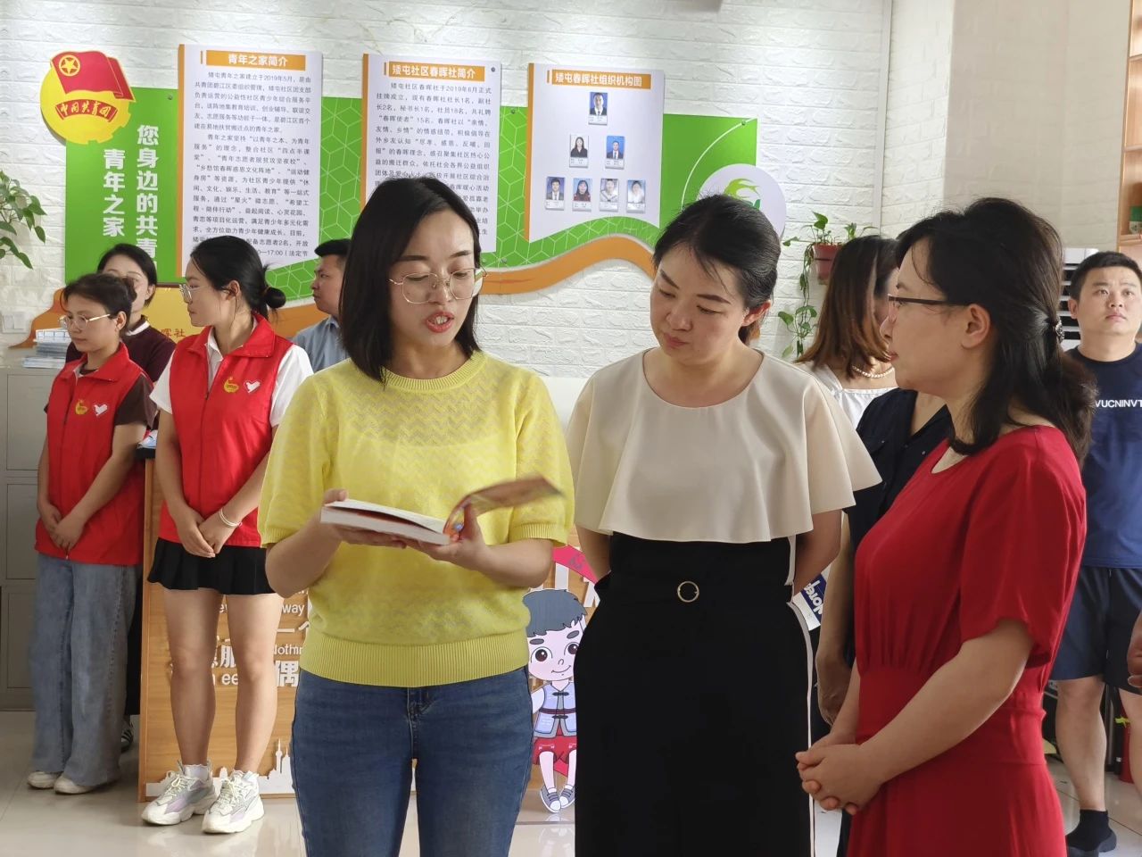 团省委、省妇联调研组来碧调研工青妇场地建设工作