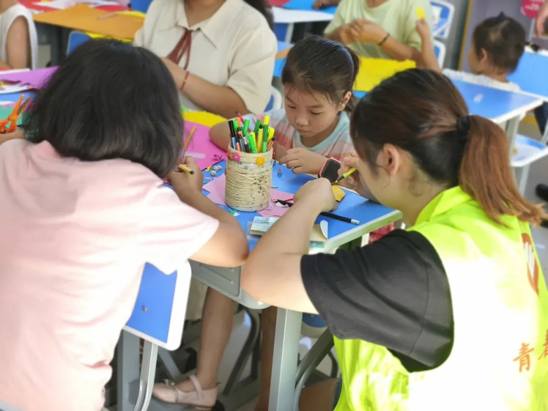 团省委、省妇联调研组来碧调研工青妇场地建设工作