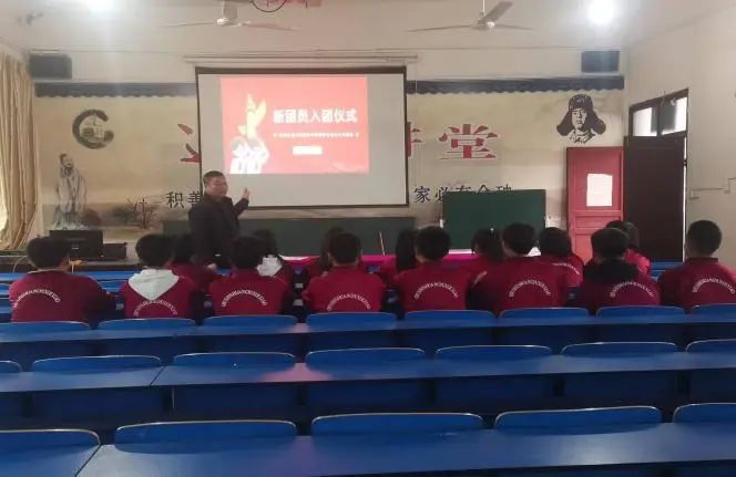 江口县各级共青团组织开展纪念“一二·九”运动系列活动