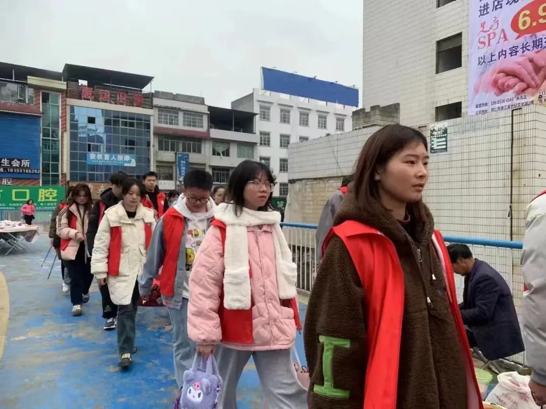 返家乡 | 维护生态江流 ，倡导文明行动