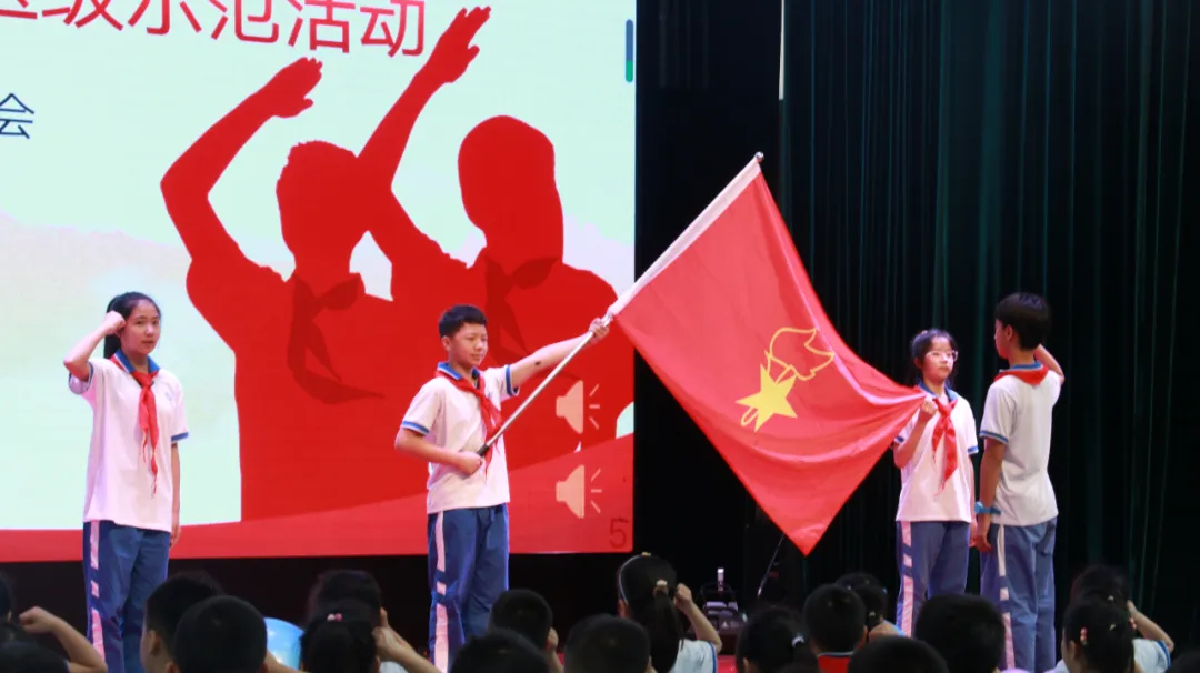 “红领巾爱祖国”！铜仁市各级少先队组织广泛开展“六一”主题示范活动