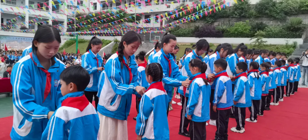 “红领巾爱祖国”！铜仁市各级少先队组织广泛开展“六一”主题示范活动