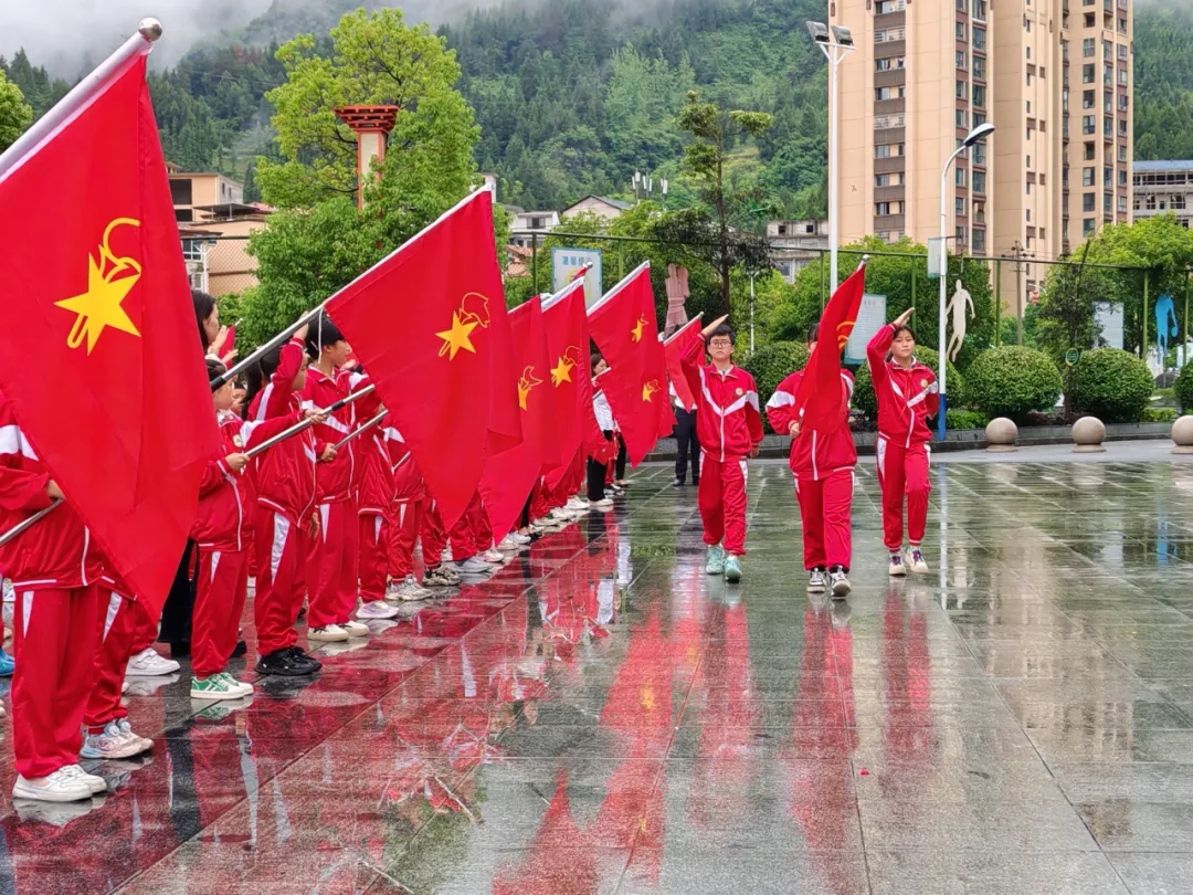 “红领巾爱祖国”！铜仁市各级少先队组织广泛开展“六一”主题示范活动