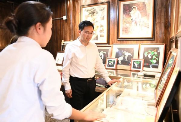 李作勋到碧江万山开展“五一”节前安全生产检查和调研慰问工作