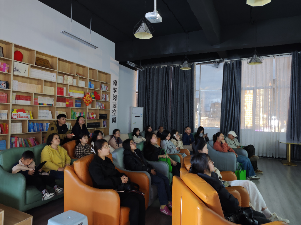 青年夜校 | 趣味摄影课，定格青春光影