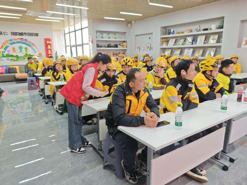 国安宣传进骑手之家！铜仁新兴青年共筑安全防线